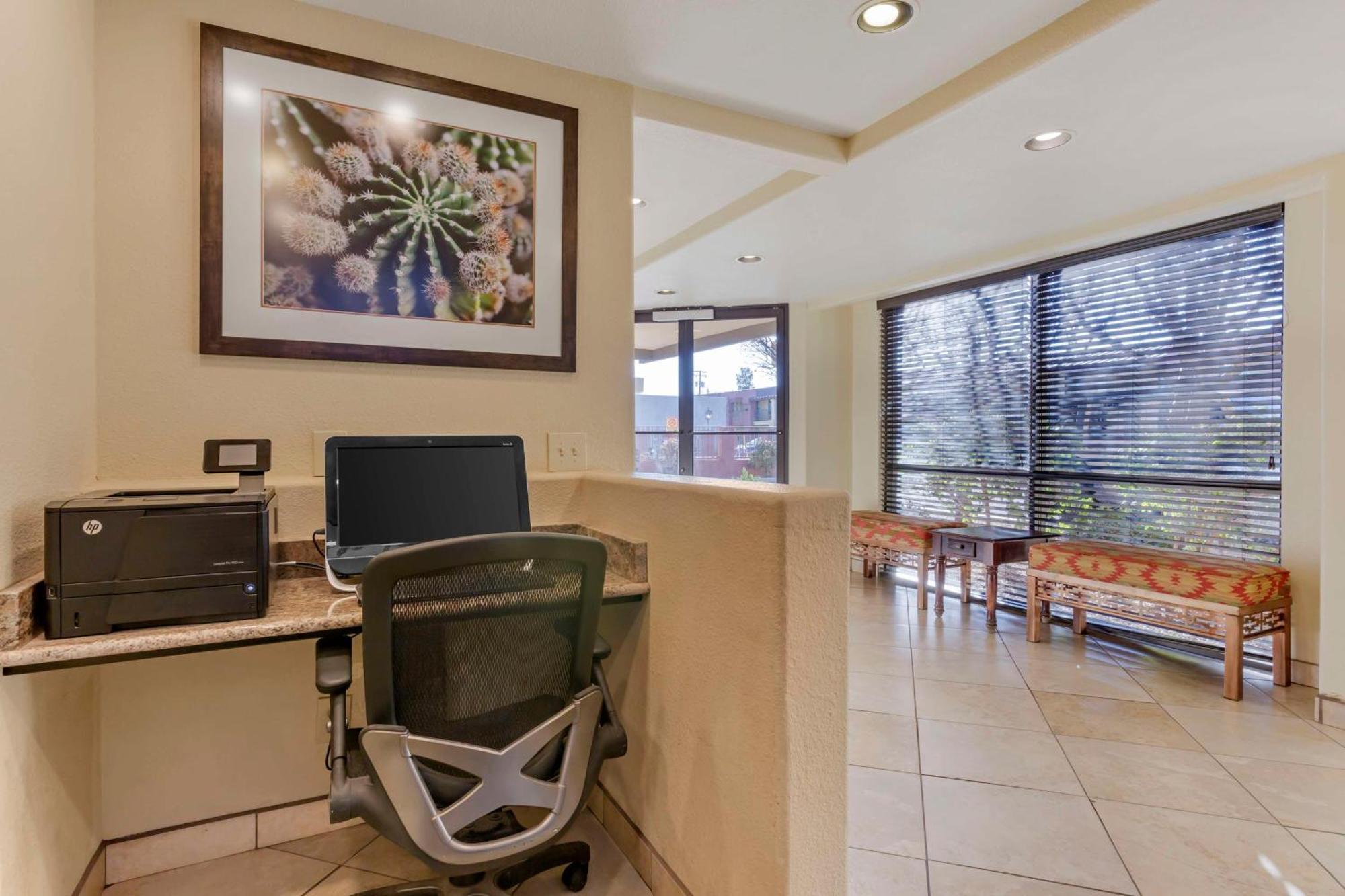 Best Western Desert Inn Safford Extérieur photo