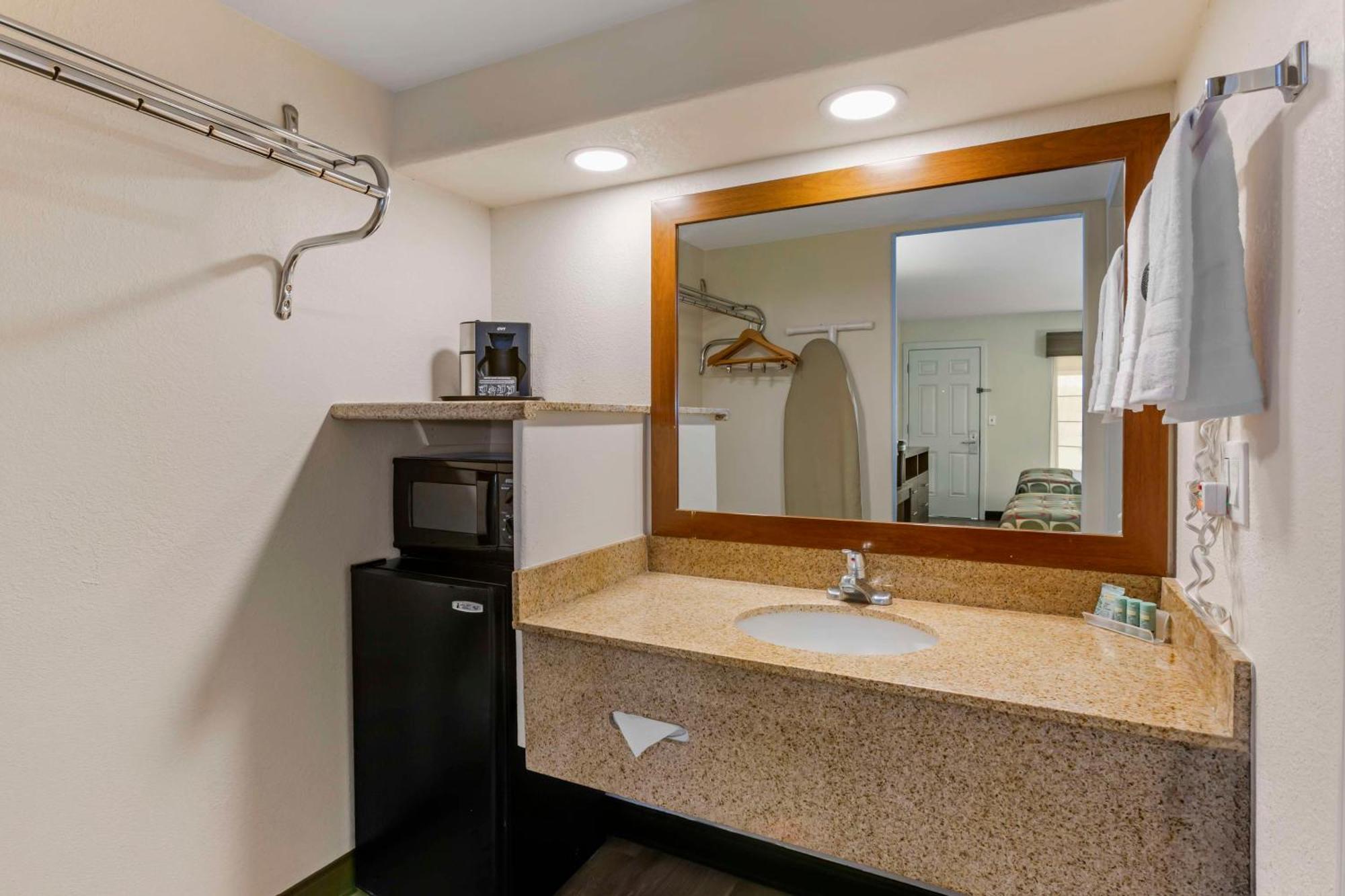 Best Western Desert Inn Safford Extérieur photo